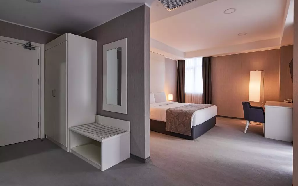 گالری پالاس هتل تفلیس-1367